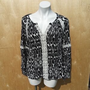 NWT INC tribe top small